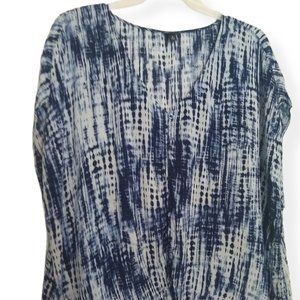 Torrid Women's Sheer Sleeveless Navy Blue and White Tie Dye Blouse SZ 4X